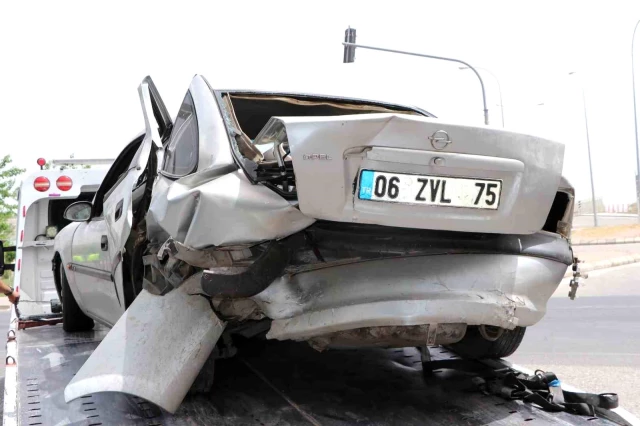 Şanlıurfa'da düğün konvoyu kaza yaptı: 7 yaralı