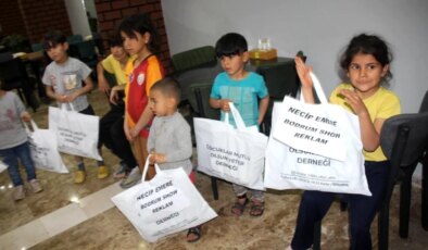 İstanbul’daki Gönüllüler Deprem Bölgesindeki Çocukları Sevindirdi