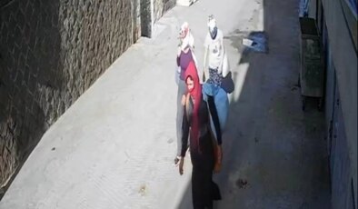 Şanlıurfa’da Bohçacı Kılığındaki 3 Kadın Hırsızlık Yaptı