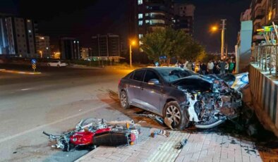 Şanlıurfa’da otomobil ile motosiklet çarpışması sonucu 1 kişi yaralandı