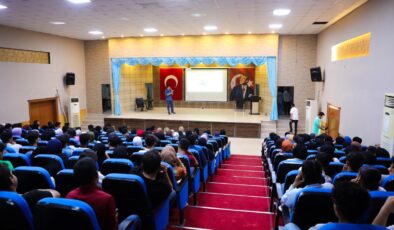 Harran Belediyesi Sınav Öncesi Bonus Hocayı Öğrencilerle Buluşturdu