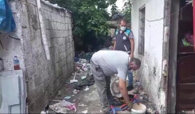 Şanlıurfa’da bir evden 3 kamyon çöp çıktı