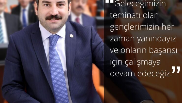 Vekil Eyyüpoğlu: Her zaman gençlerimizin yanındayız!