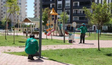 Haliliye Belediyesi seri üretim ile parkları yeniliyor
