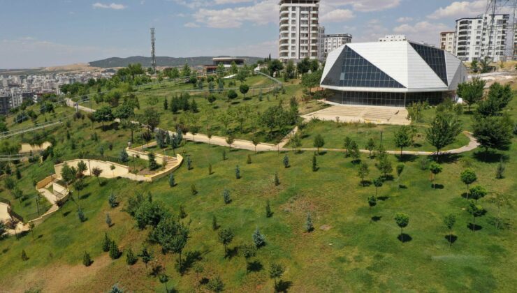 Karaköprü’de Yaşampark Yeniden Canlanıyor